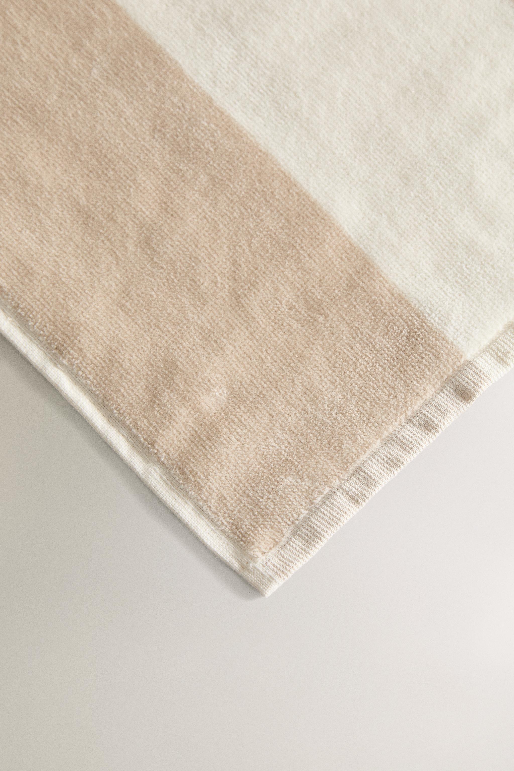 WIDE STRIPE VELOUR BEACH TOWEL